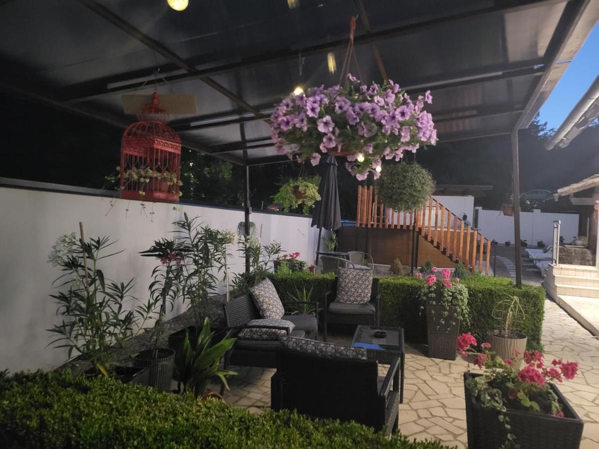 Vila Jovana Vrdnik Dış mekan fotoğraf