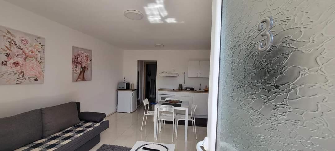 Vila Jovana Vrdnik Dış mekan fotoğraf